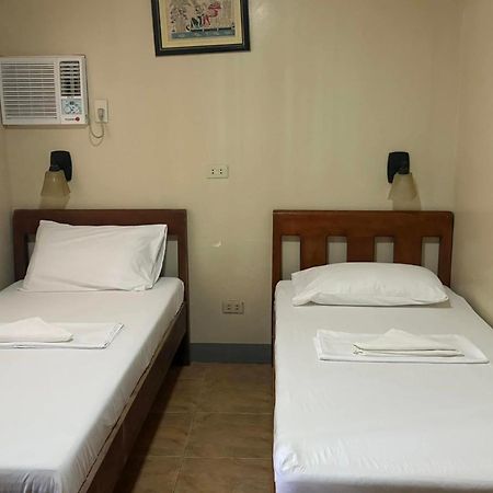 Dubay Panglao Beachfront Resort Esterno foto